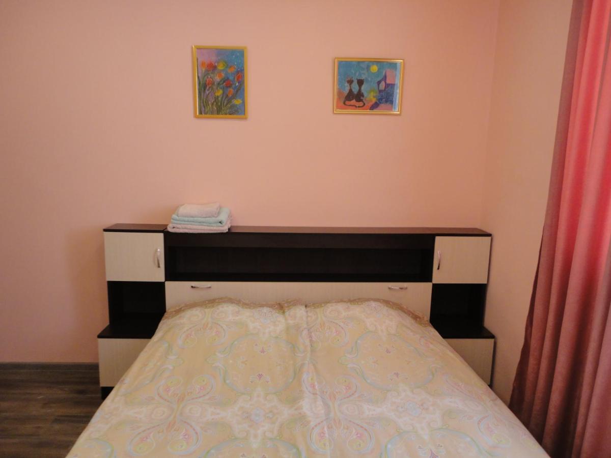 Like Home Guesthouse & Tours Erivan Exterior foto